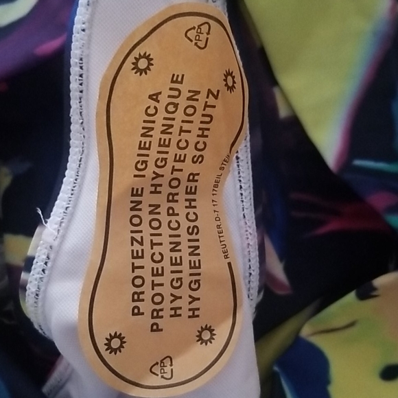 NEW 3 Piece High Waist Printed Bikini - Picture 7 of 8